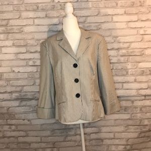 Dress barn blazer white/black strip sparkly size L